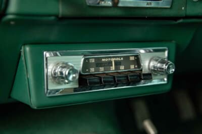 42万1250英ポンド(邦貨換算約8380万円)で落札されたアストンマーティン「DB4 プロトタイプ」(C)Courtesy of RM Sotheby's