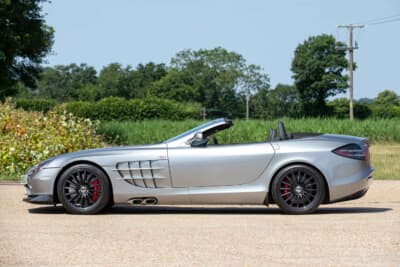落札価格は非公表だったメルセデス・ベンツ「SLRマクラーレン 722S ロードスター」（C）Bonhams