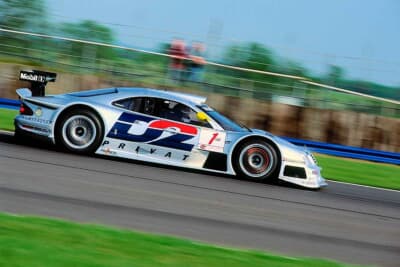 メルセデス ベンツ CLK‐LM:1998年5月17日、シルバーストーンでのFIA GTレース「ブリティッシュ・エンパイパント・トロフィー」でベルント・シュナイダー/マーク・ウェバー組がCLK-GTRでレースを制した(カーNo.1)
