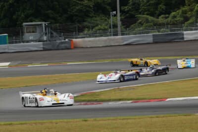 レジェンドドライバーによるGCカーのデモラン