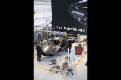 ランボルギーニ・レヴェントン：デザインモチーフはステルス戦闘機