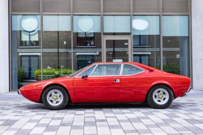 3万2200ポンド（邦貨換算約650万円）で落札されたフェラーリ「308GT4」（C）Bonhams