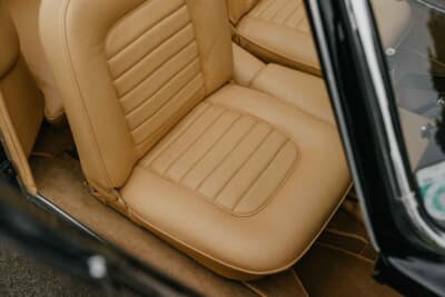 43万2500英ポンド（邦貨換算約8530万円）で落札されたマセラティ「3500GTスパイダー」（C）Courtesy of RM Sotheby's