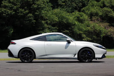 6代目プレリュード：全長✕全幅✕全高=4520✕1880✕1355mm、車重=1460kg