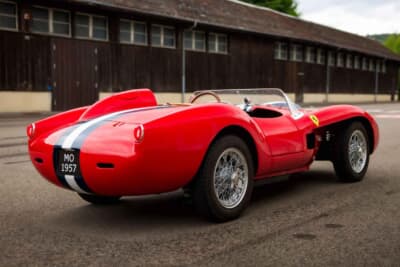8万6250スイスフラン（邦貨換算約1590万円）で落札されたフェラーリ「250テスタロッサ ジュニアカー」（C）Bonhams|Cars