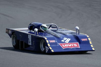 純国産マシンMANA-09を走らせるのは、耐久レースで活躍した藤井修二選手。当時はGCをドライブしていないので、楽しみだと目を輝かせた