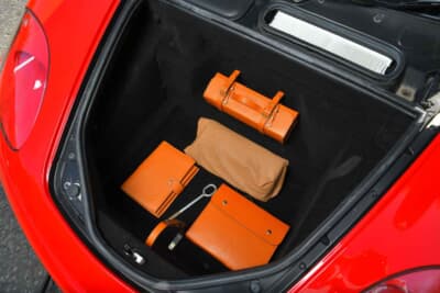 5万5200ポンド（邦貨換算1115万円）で落札されたフェラーリ「360モデナ」（C）Bonhams