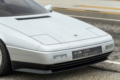 価格応談で現在も販売中のロータス「エトナ」(C)Courtesy of Broad Arrow