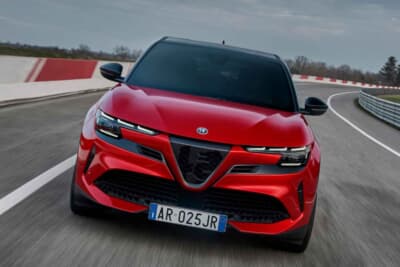 150psの最高出力と270Nmのトルクを発揮するEVのエレットリカ