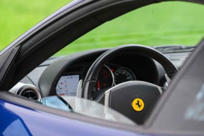 8万500スイスフラン（邦貨換算約1490万円）で落札されたフェラーリ「612スカリエッティ」（C）Bonhams