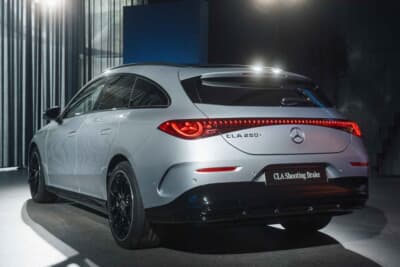 メルセデス・ベンツCLAシューティングブレーク EQテクノロジー：イージーバック機能を採用した電動テールゲートで利便性も高い