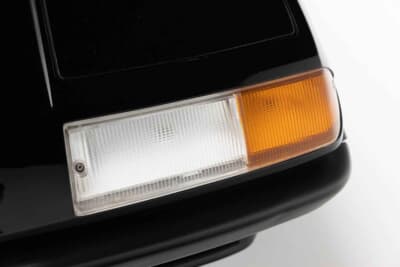 18万4800ドル（邦貨換算約2720万円）で落札されたフェラーリ「400i」（C）Courtesy of RM Sotheby's