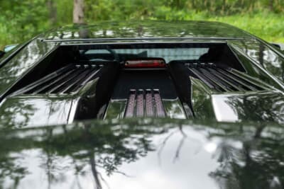  55万5000ドル（邦貨換算約8168万円）で落札されたランボルギーニ「カウンタック 25thアニバーサリー」（C）Courtesy of RM Sotheby's