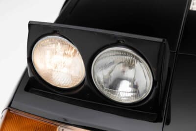 18万4800ドル（邦貨換算約2720万円）で落札されたフェラーリ「400i」（C）Courtesy of RM Sotheby's