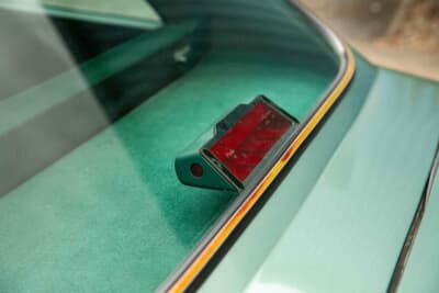 42万1250英ポンド(邦貨換算約8380万円)で落札されたアストンマーティン「DB4 プロトタイプ」(C)Courtesy of RM Sotheby's