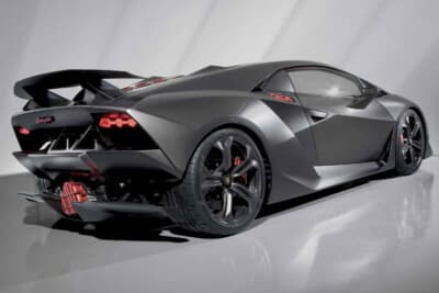 ランボルギーニ・セストエレメント：2億円を超えるプライスタグ