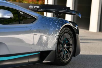 245万6600ポンド（邦貨換算約3億6000万円）で落札されたメルセデス「AMG ONE」（C）Bonhams