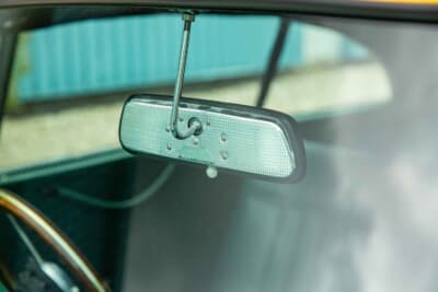 42万1250英ポンド(邦貨換算約8380万円)で落札されたアストンマーティン「DB4 プロトタイプ」(C)Courtesy of RM Sotheby's