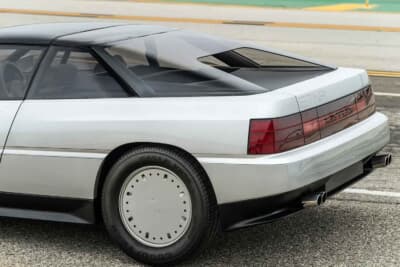 価格応談で現在も販売中のロータス「エトナ」(C)Courtesy of Broad Arrow