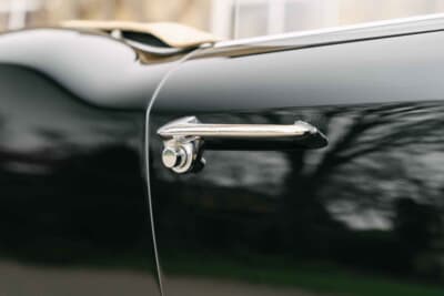 43万2500英ポンド（邦貨換算約8530万円）で落札されたマセラティ「3500GTスパイダー」（C）Courtesy of RM Sotheby's