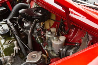 1万1500英ポンド(邦貨換算約230万円)で落札されたオースティン「ミニ1000」(C)Courtesy of RM Sotheby's