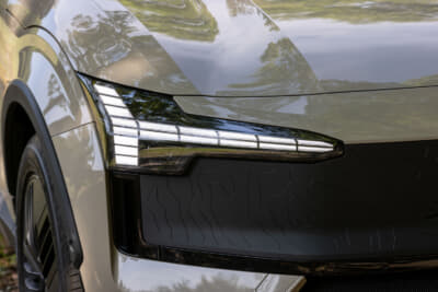 EX30 Cross Country Ultra Twin Motor Performance:デイライト