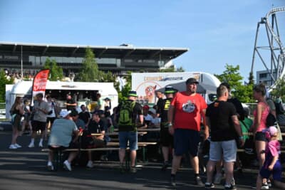 長いレースですから、色んな楽しみ方がありますね