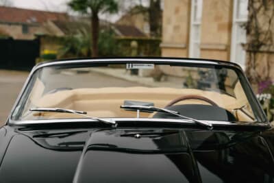 43万2500英ポンド（邦貨換算約8530万円）で落札されたマセラティ「3500GTスパイダー」（C）Courtesy of RM Sotheby's