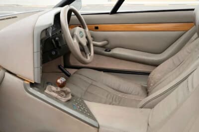 価格応談で現在も販売中のロータス「エトナ」(C)Courtesy of Broad Arrow