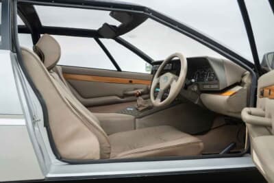 価格応談で現在も販売中のロータス「エトナ」(C)Courtesy of Broad Arrow