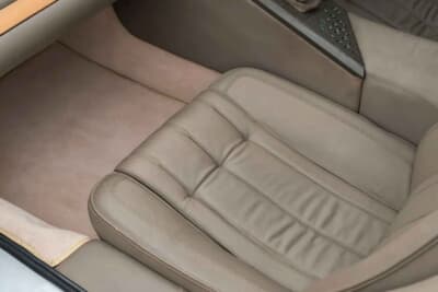 価格応談で現在も販売中のロータス「エトナ」(C)Courtesy of Broad Arrow