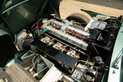 42万1250英ポンド(邦貨換算約8380万円)で落札されたアストンマーティン「DB4 プロトタイプ」(C)Courtesy of RM Sotheby's