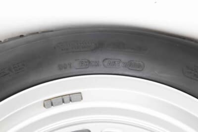 18万4800ドル（邦貨換算約2720万円）で落札されたフェラーリ「400i」（C）Courtesy of RM Sotheby's