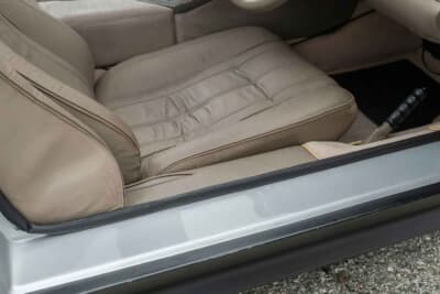 価格応談で現在も販売中のロータス「エトナ」(C)Courtesy of Broad Arrow