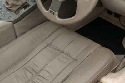 価格応談で現在も販売中のロータス「エトナ」(C)Courtesy of Broad Arrow