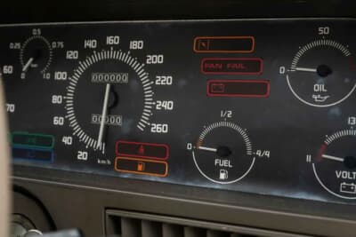 価格応談で現在も販売中のロータス「エトナ」(C)Courtesy of Broad Arrow