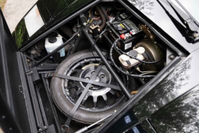  55万5000ドル（邦貨換算約8168万円）で落札されたランボルギーニ「カウンタック 25thアニバーサリー」（C）Courtesy of RM Sotheby's