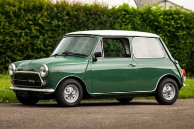 1万8400スイスフラン（邦貨換算約340万円）で落札されたイノチェンティ「ミニ クーパー」（C）Bonhams|Cars