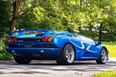 57万5000ドル（邦貨換算約約8480万円）で現在も販売中のランボルギーニ「ディアブロ SV モントレーエディション」（C）Courtesy of Broad Arrow