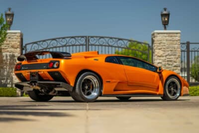 143万5000ドル(邦貨換算約2億1120万円)で落札されたランボルギーニ「ディアブロGT」(C)Courtesy of RM Sotheby's