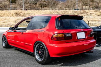 ホンダ シビックEL：ラルグスの車高調でローダウン化