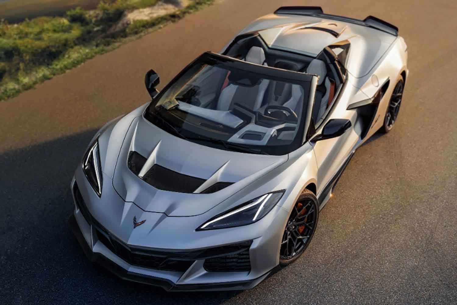 シボレー「コルベット」史上最強1250馬力のヤバい奴！5.5Lターボ