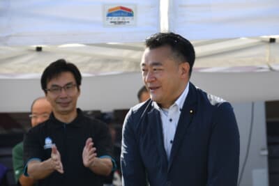 ラリー現場には、地元滋賀一区選出の大岡敏孝衆議院議員や今城克啓高島市市長も来場