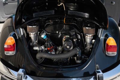 33万5000ドル（邦貨換算約4940万円）で落札されたフォルクスワーゲン「ビートル リムジン」C）Courtesy of RM Sotheby's