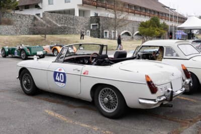 MG「B」:1962年から1980年までロングセラーモデルとなったMG「B」。小川さんの愛車は1971年式だ