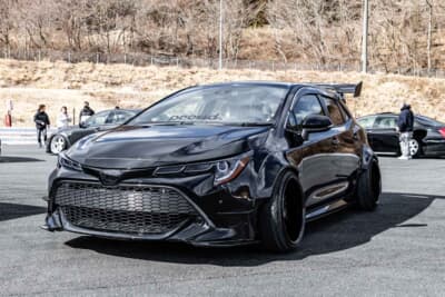 トヨタ カローラスポーツ：通勤用のハイブリッド車を探していて、カローラスポーツにたどり着いた