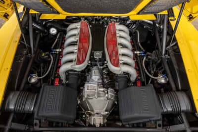 91万2500ドル(邦貨換算約1億3430万円)で落札されたフェラーリ「F512M」(C)Courtesy of RM Sotheby's