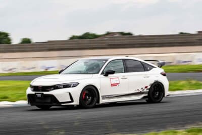 ホンダ シビック タイプR：今回の走行ではHKSハイパーマックスSの車高調が装着されていたが、将来的にはゲートスペックとなる予定だ