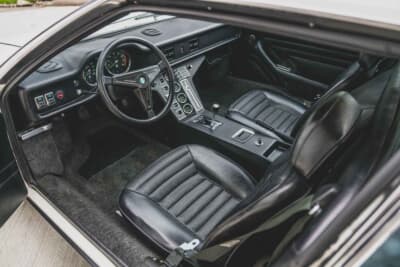 24万6400ドル（邦貨換算約3630万円）で落札されたデ・トマソ「パンテーラL」（C）Courtesy of RM Sotheby's