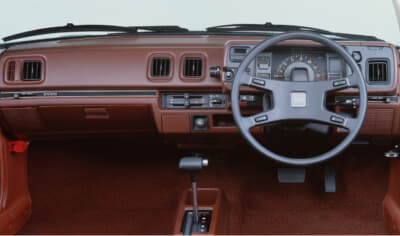 初代プレリュードのインパネ